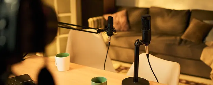 Essential Features of a Podcast Mic Stand